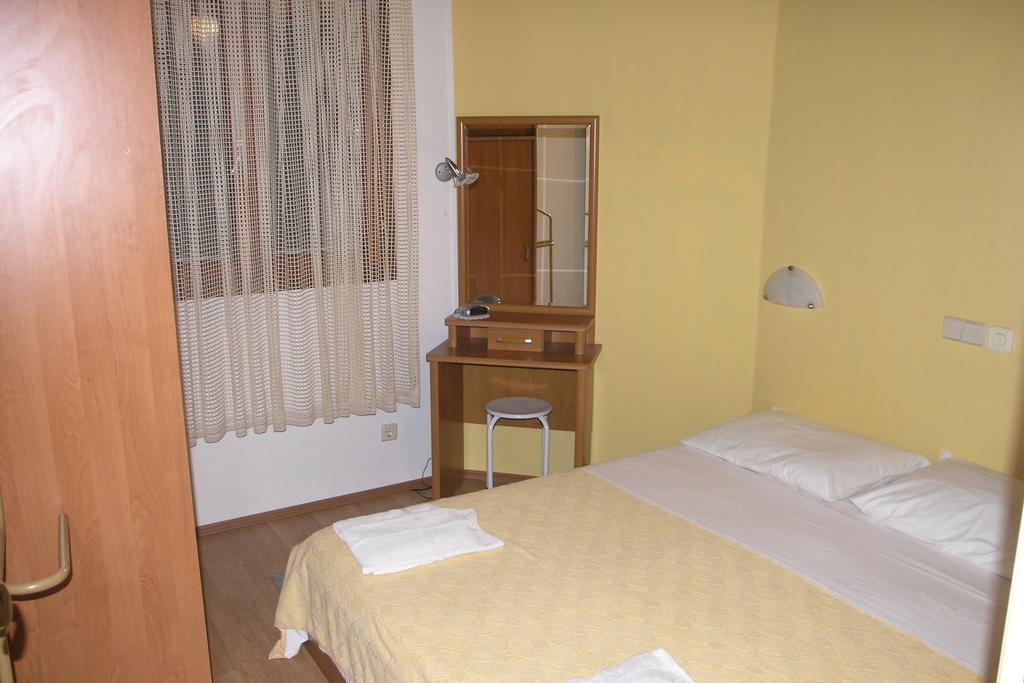 Apartments Mia Mo Premantura Bilik gambar